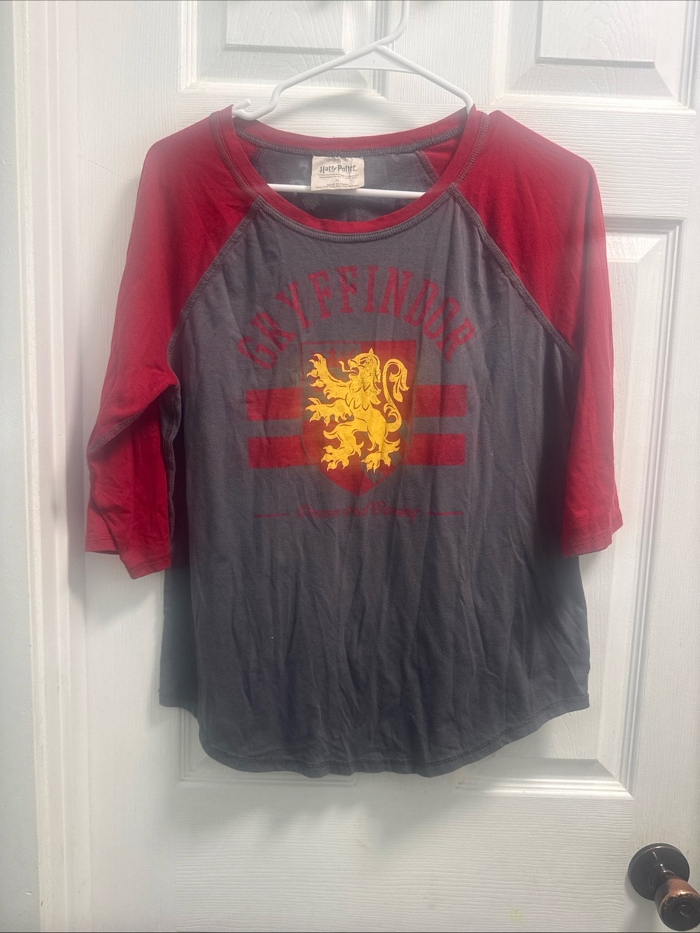 Warner Bros. Gryffindor Raglan Tee - Red & Gray with Yellow Crest